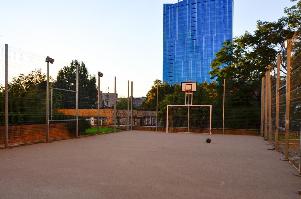 Diplomat Aparthotel Kiew Exterior foto