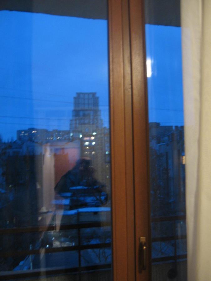 Diplomat Aparthotel Kiew Zimmer foto